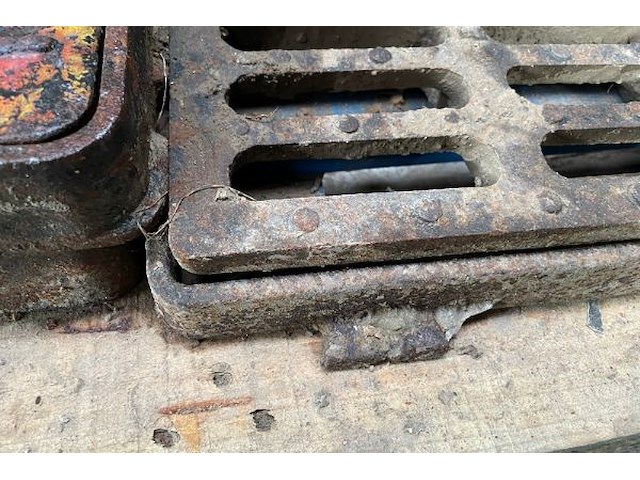 2x put deksel - afbeelding 3 van  4