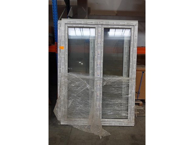 2x pvc raam - afbeelding 1 van  3
