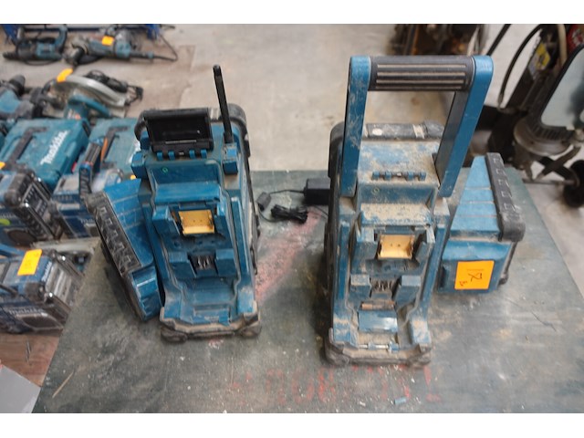 2x radio makita - afbeelding 2 van  2