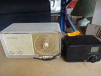 2x radio - afbeelding 1 van  3