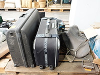 2x reiskoffer + paardenzadel - afbeelding 2 van  5