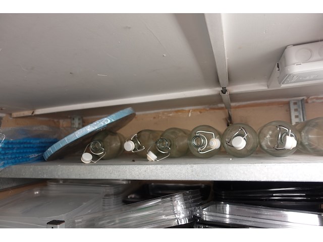 2x rek + inhoud - afbeelding 6 van  16