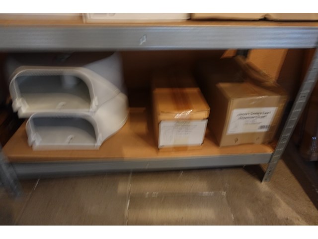 2x rek met inhoud "tork" toebehoren - afbeelding 3 van  11