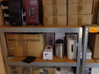 2x rek met inhoud "tork" toebehoren - afbeelding 5 van  11