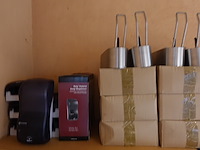 2x rek met inhoud "tork" toebehoren - afbeelding 9 van  11