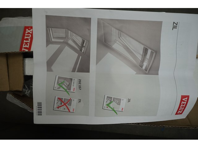 2x rolgordijn velux - afbeelding 2 van  3