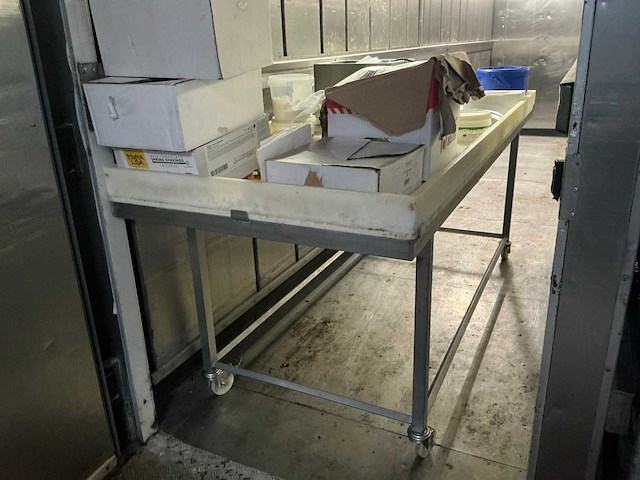 2x rvs werktafel - afbeelding 1 van  2