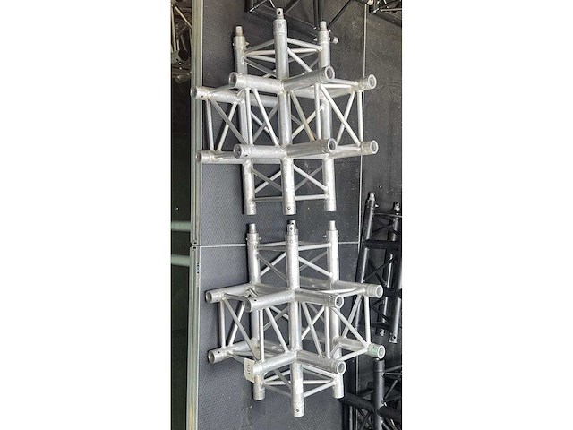 2x s31 t-joint + down sq30 - afbeelding 1 van  1