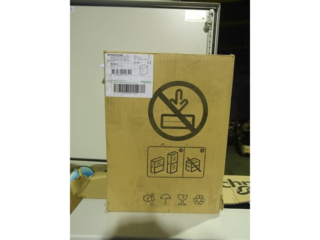 2x schneider panelset/zekeringkast - afbeelding 4 van  5