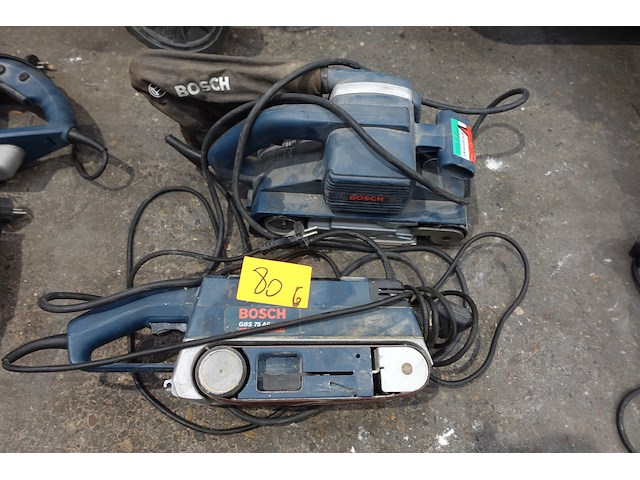2x schuurmachine bosch - afbeelding 1 van  3