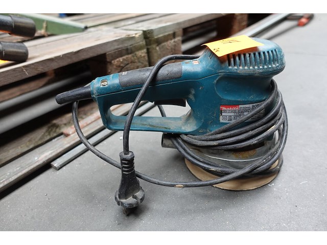 2x schuurmachine makita - afbeelding 6 van  6