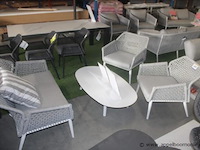 2x sedona sofa 1-zit aluminium wit mat + rope ow light grey mélangé | sedona sofa 2-zit aluminium wit mat + rope ow light grey mélangé uitvoering stof : stofgroep a, sunbrella natté, nat 10022 140 grey chiné | sedona kusse voor 2-zit: - afbeelding 1 van  4