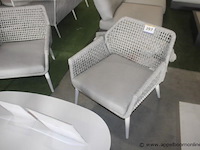 2x sedona sofa 1-zit aluminium wit mat + rope ow light grey mélangé | sedona sofa 2-zit aluminium wit mat + rope ow light grey mélangé uitvoering stof : stofgroep a, sunbrella natté, nat 10022 140 grey chiné | sedona kusse voor 2-zit: - afbeelding 4 van  4