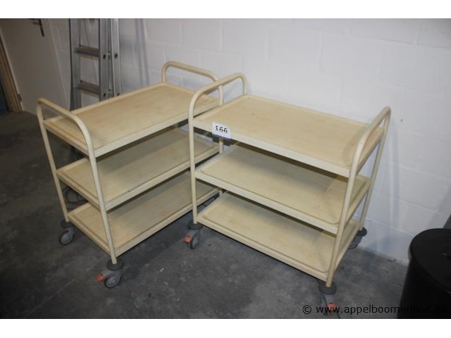 2x serveerwagen - afbeelding 1 van  1