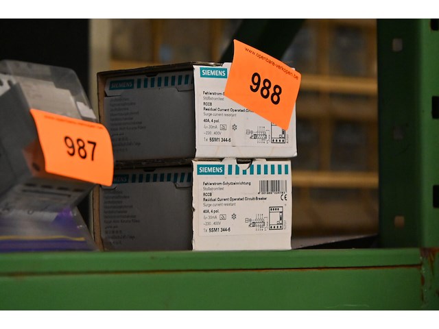 2x siemens verliesstroomschakelaar - afbeelding 1 van  1