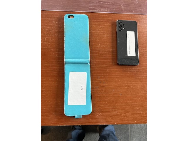 2x smartphone - afbeelding 2 van  3