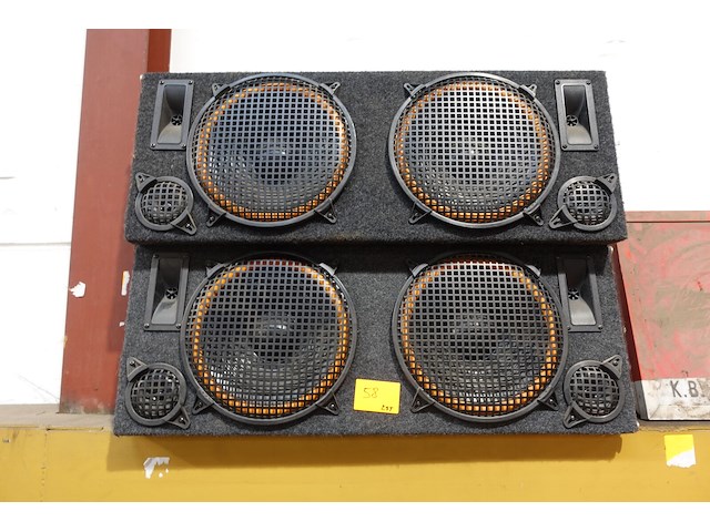 2x speaker - afbeelding 1 van  4