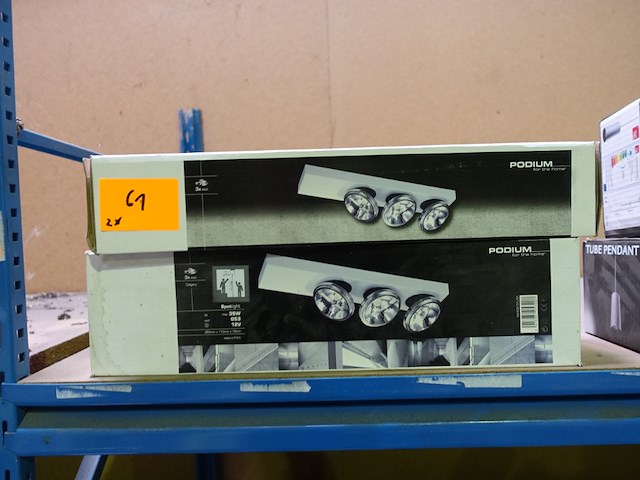 2x spot podium - afbeelding 1 van  3