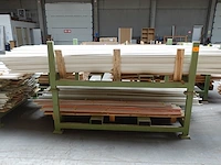 2x stapelbare metalen houder + inhoud