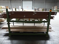 2x stapelbare metalen houder + inhoud