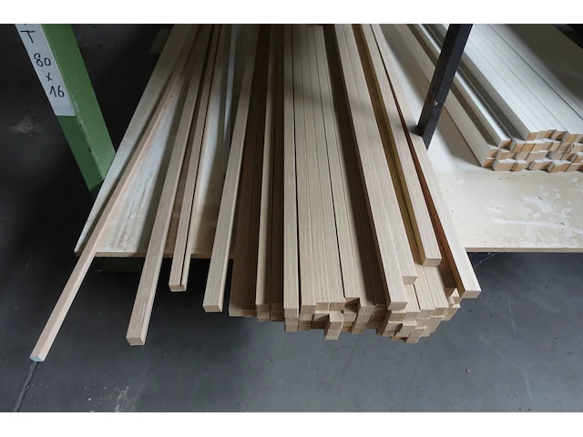 2x stapelbare metalen houder + inhoud - afbeelding 4 van  5