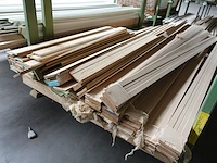 2x stapelbare metalen houder + inhoud - afbeelding 3 van  4