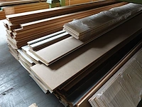 2x stapelbare metalen houder + inhoud - afbeelding 3 van  5