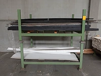 2x stapelbare metalen houder + inhoud