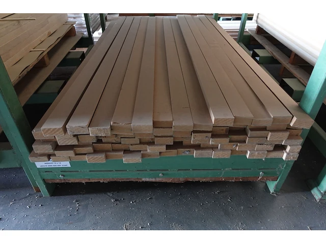 2x stapelbare metalen houder + inhoud - afbeelding 2 van  5