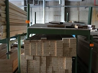 2x stapelbare metalen houder + inhoud