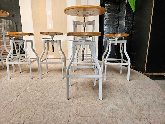 2x statafels en 8x barstoel wit/hout - afbeelding 2 van  7