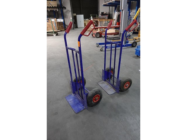 2x steekwagentje - afbeelding 1 van  3