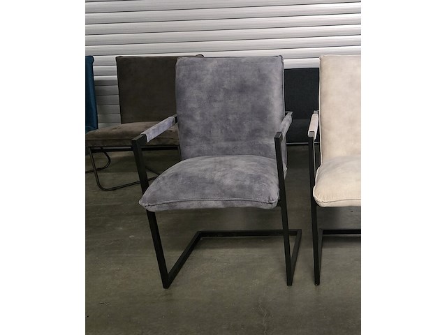 2x stoel boston grijze velvet - afbeelding 2 van  3