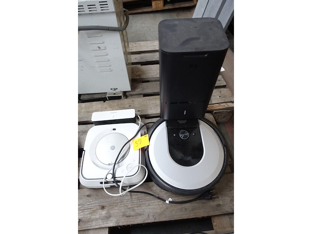 2x stofzuig robot - afbeelding 1 van  5