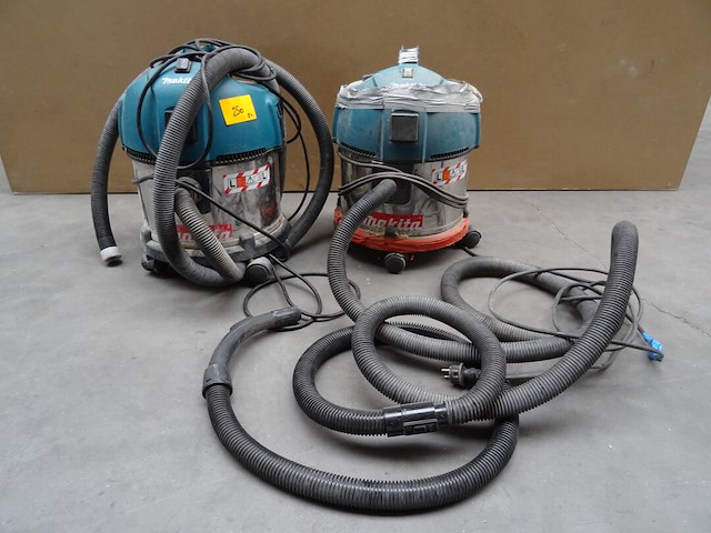 2x stofzuiger makita - afbeelding 1 van  6