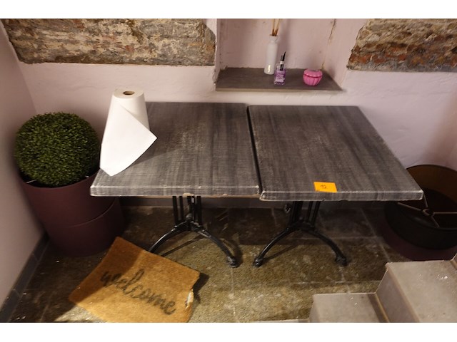 2x tafel + 2x diversen - afbeelding 2 van  6