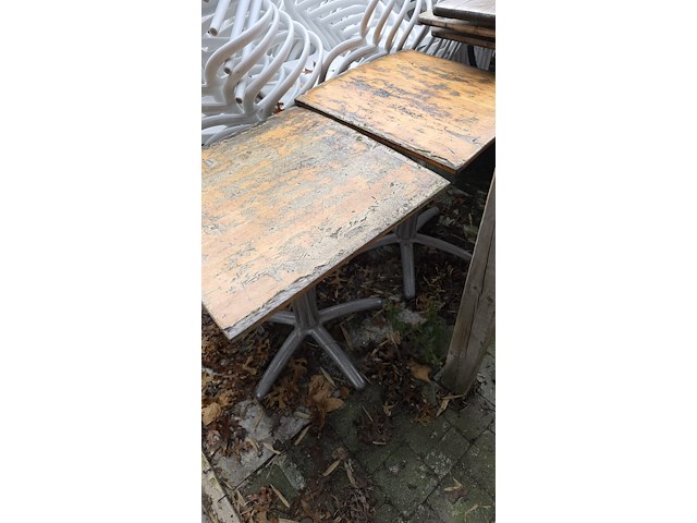 2x tafel hout - afbeelding 1 van  1