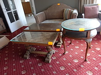 2x tafel in hout - afbeelding 1 van  6