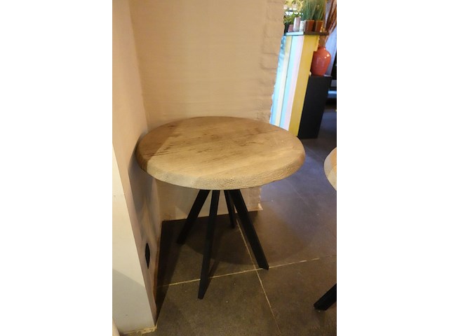 2x tafel in hout - afbeelding 4 van  6