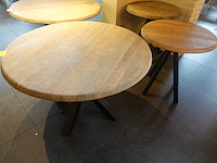 2x tafel in hout