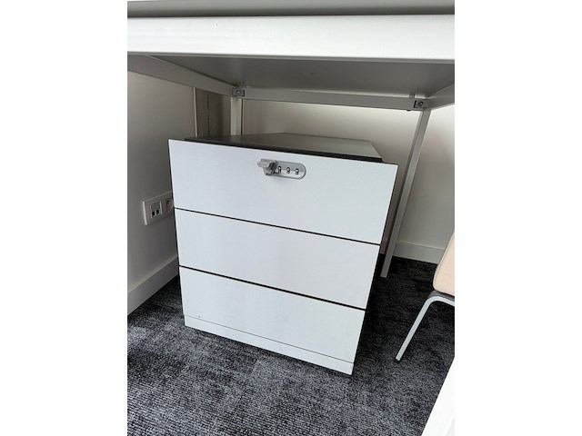 2x tafel - afbeelding 3 van  5
