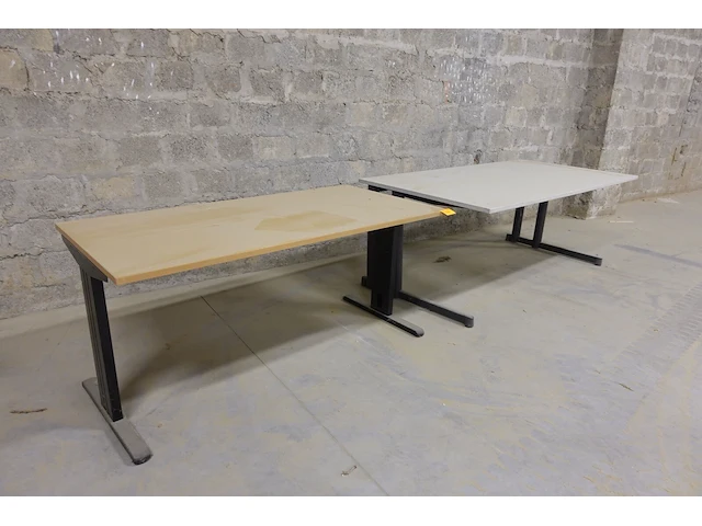 2x tafel - afbeelding 1 van  3