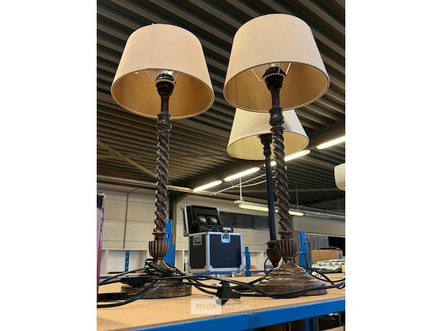 2x tafellamp op hoge smalle voet - afbeelding 1 van  1