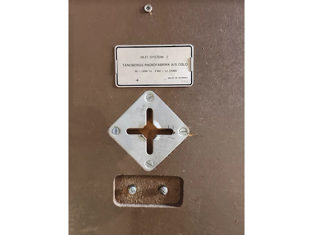 2x tandberg hifi system 7 speakers + 2 onbekende - afbeelding 2 van  2
