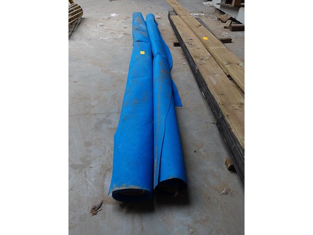 2x tapijt op rol - afbeelding 1 van  3