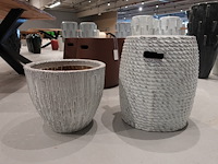 2x terracotta bloempot - afbeelding 1 van  3