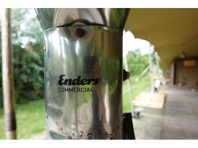 2x terrasverwarmer op gas enders - afbeelding 3 van  3