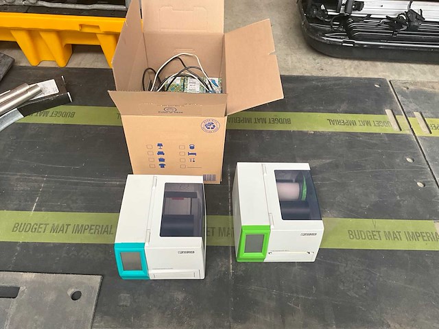 2x thermomark roll labelprinters + toebehoren - afbeelding 1 van  4