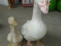 2x tuinbeeld eend