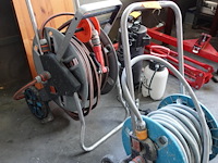 2x tuinslang op haspel - afbeelding 1 van  10